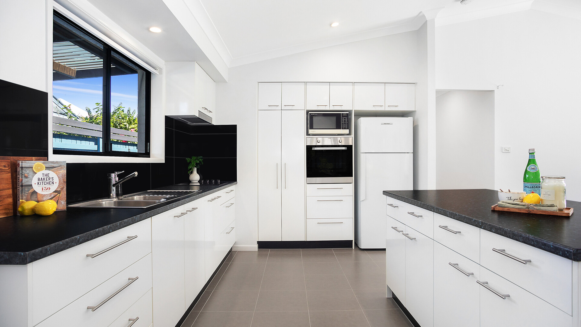 7 Gardenia Street, Currimundi QLD 4551 - photo 3