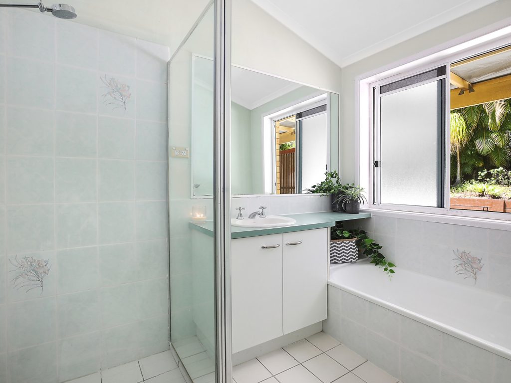 17 Beech Road, Landsborough QLD 4550 - photo 6