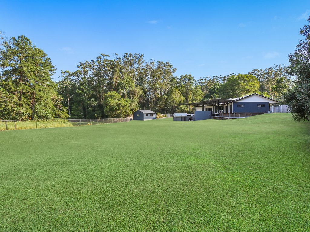 28 Old Peachester Road, Beerwah QLD 4519 - photo 12