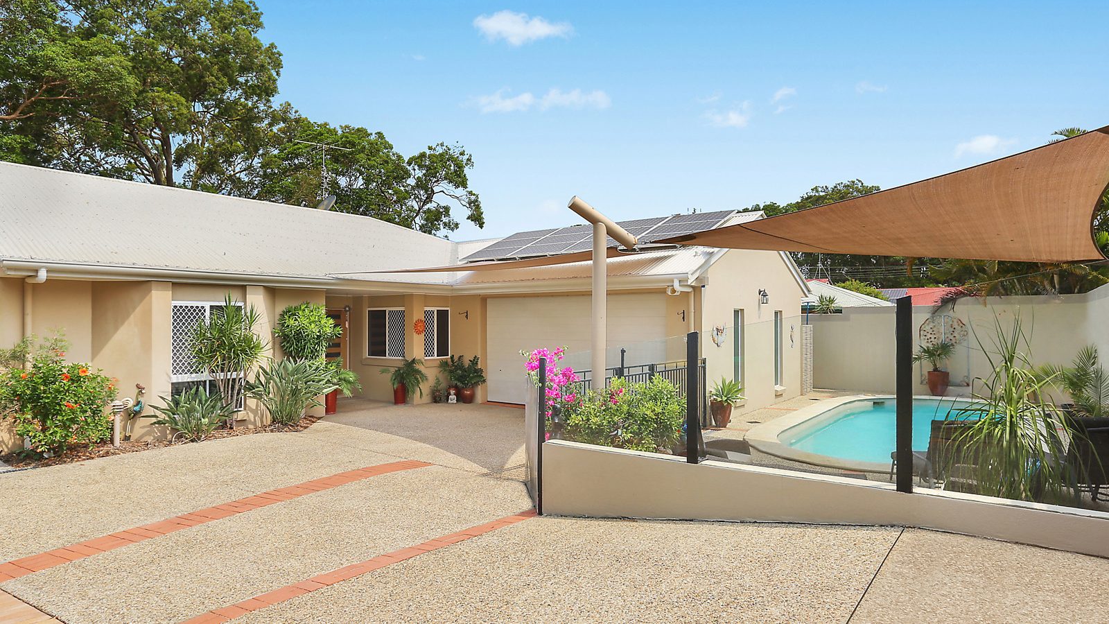 19 Ninderry Close, Battery Hill QLD 4551 - McGrath Coast & Hinterland