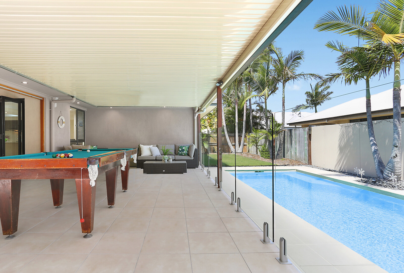 4 Madagascar Court, Kawana Island QLD 4575 - photo 2