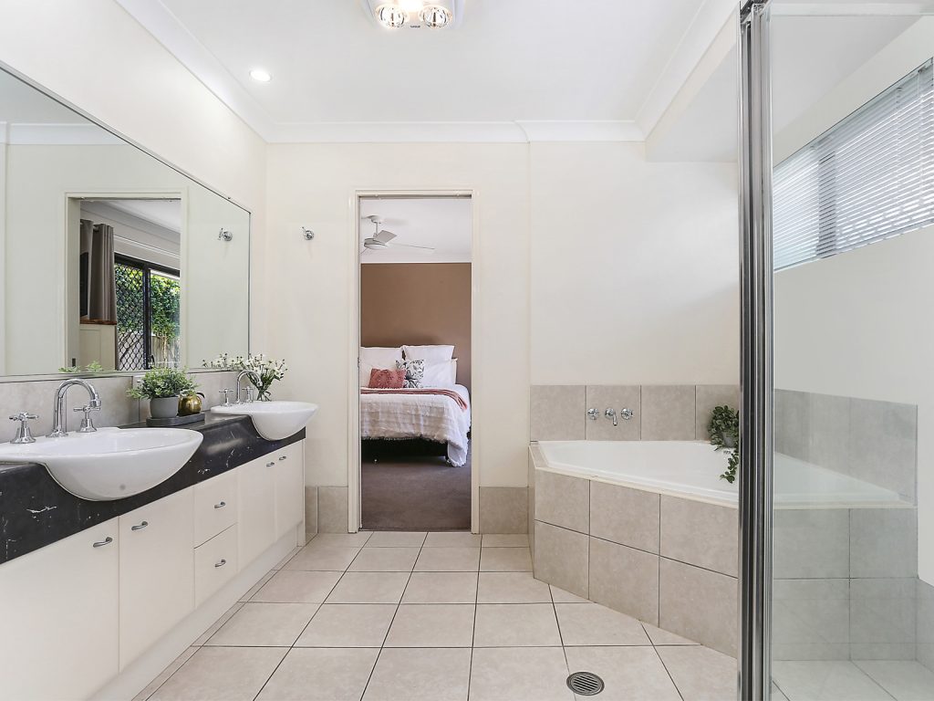 4 Madagascar Court, Kawana Island QLD 4575 - photo 12