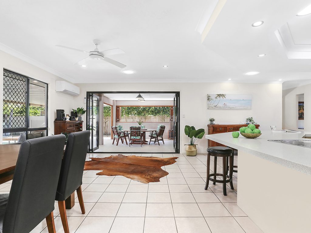 4 Madagascar Court, Kawana Island QLD 4575 - photo 4