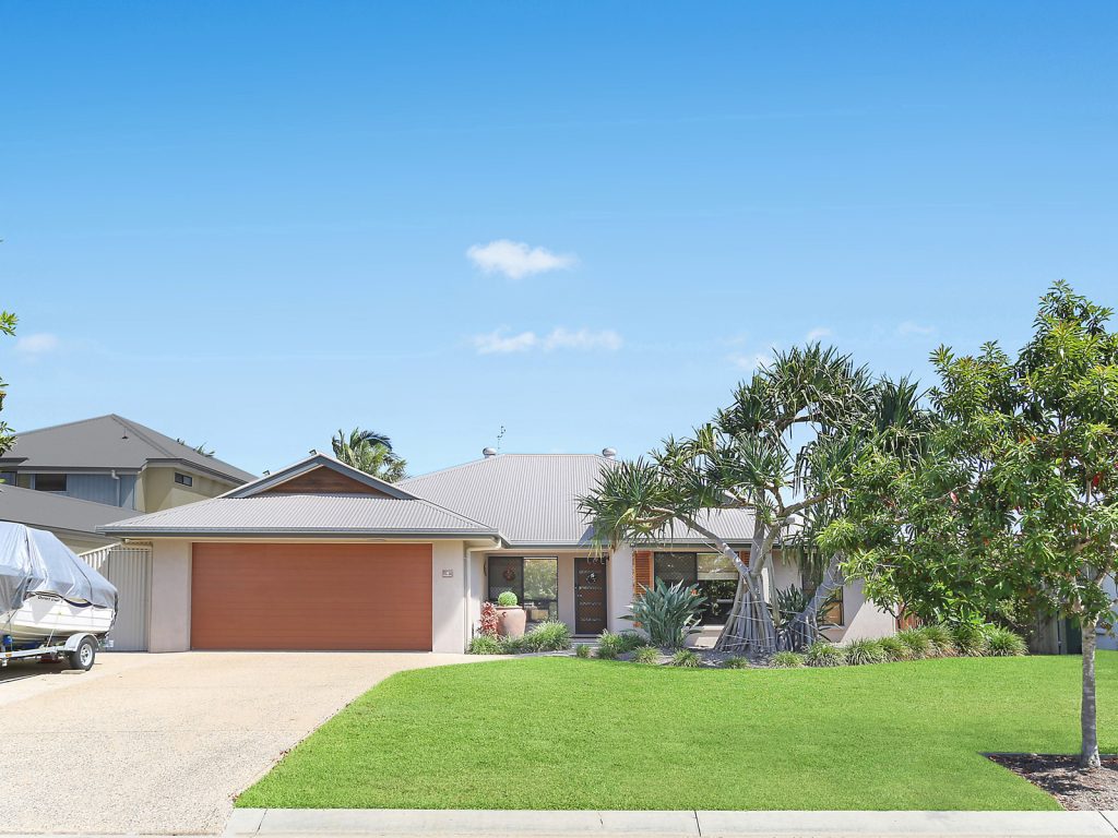 4 Madagascar Court, Kawana Island QLD 4575 - photo 6