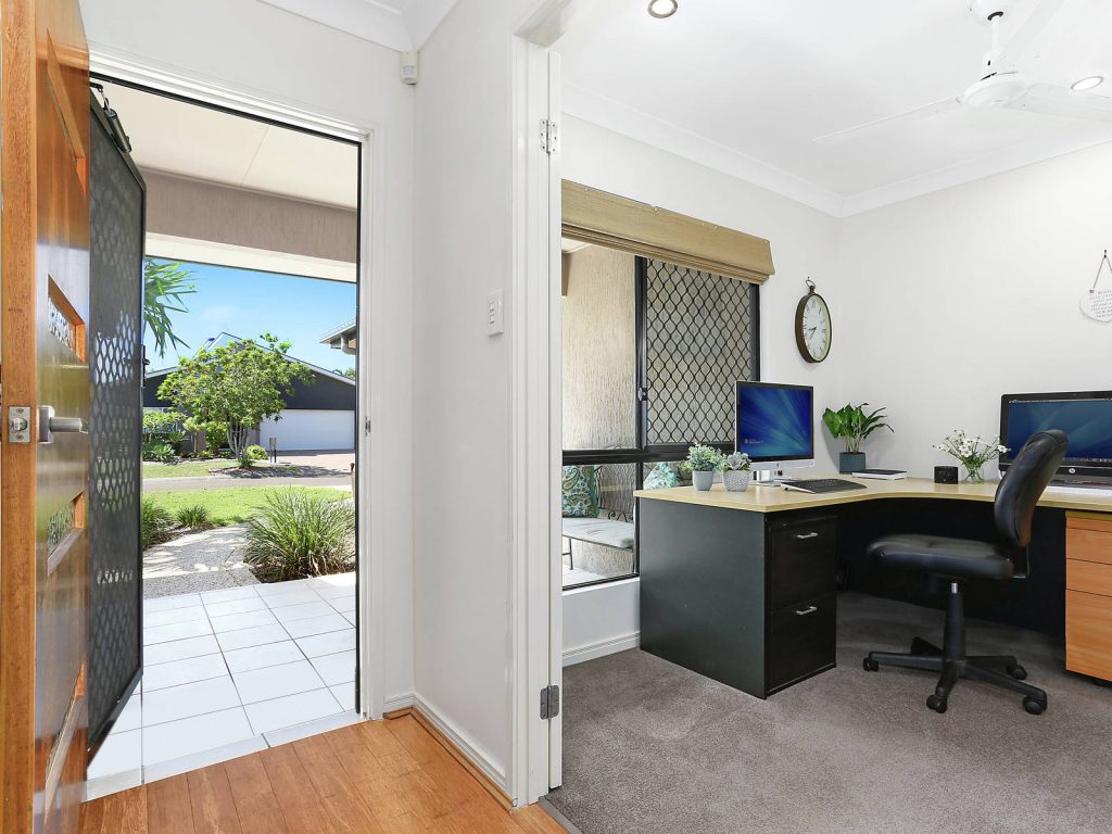 4 Madagascar Court, Kawana Island QLD 4575 - photo 7