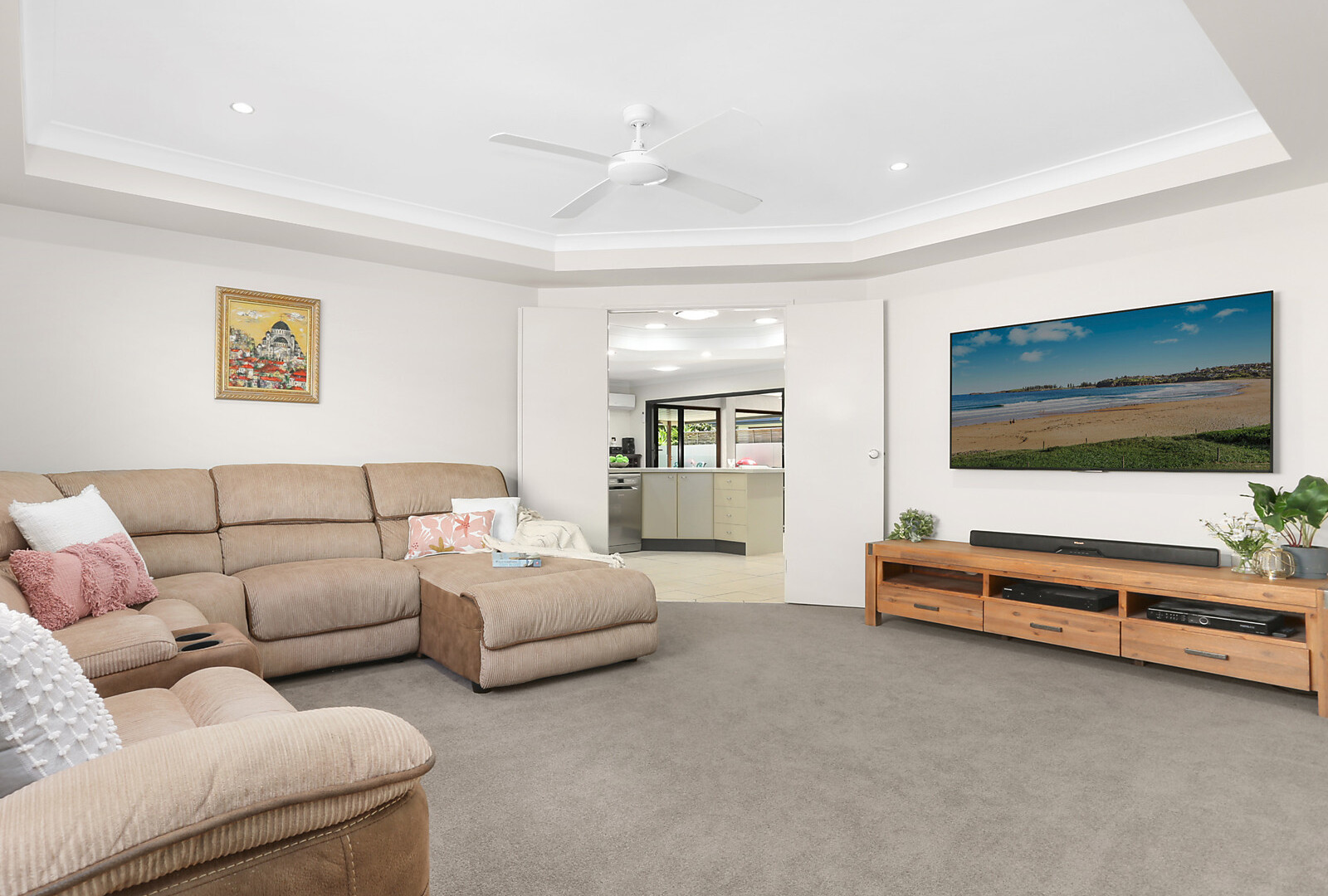 4 Madagascar Court, Kawana Island QLD 4575 - photo 9