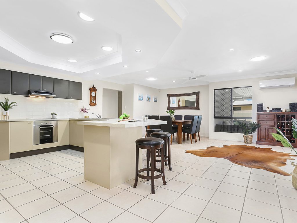 4 Madagascar Court, Kawana Island QLD 4575 - photo 10