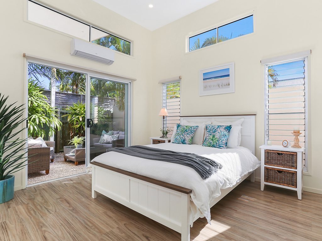 10 Mauritius Crescent, Kawana Island QLD 4575 - photo 11