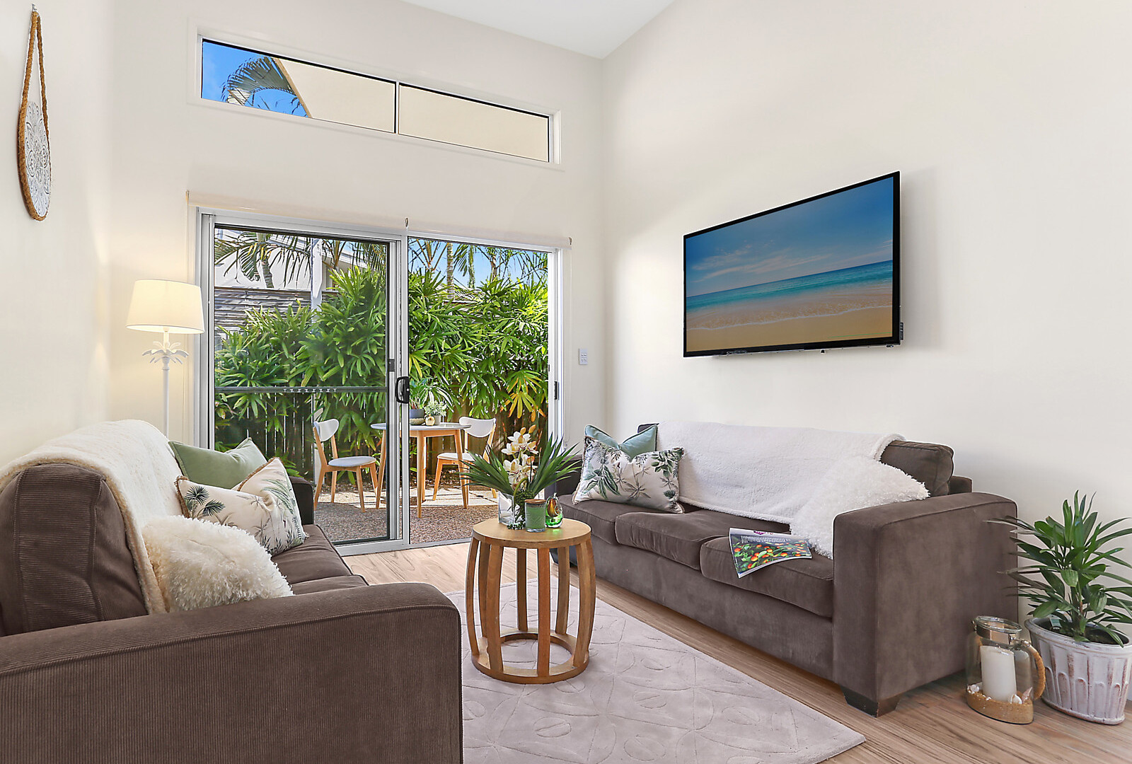 10 Mauritius Crescent, Kawana Island QLD 4575 - photo 3