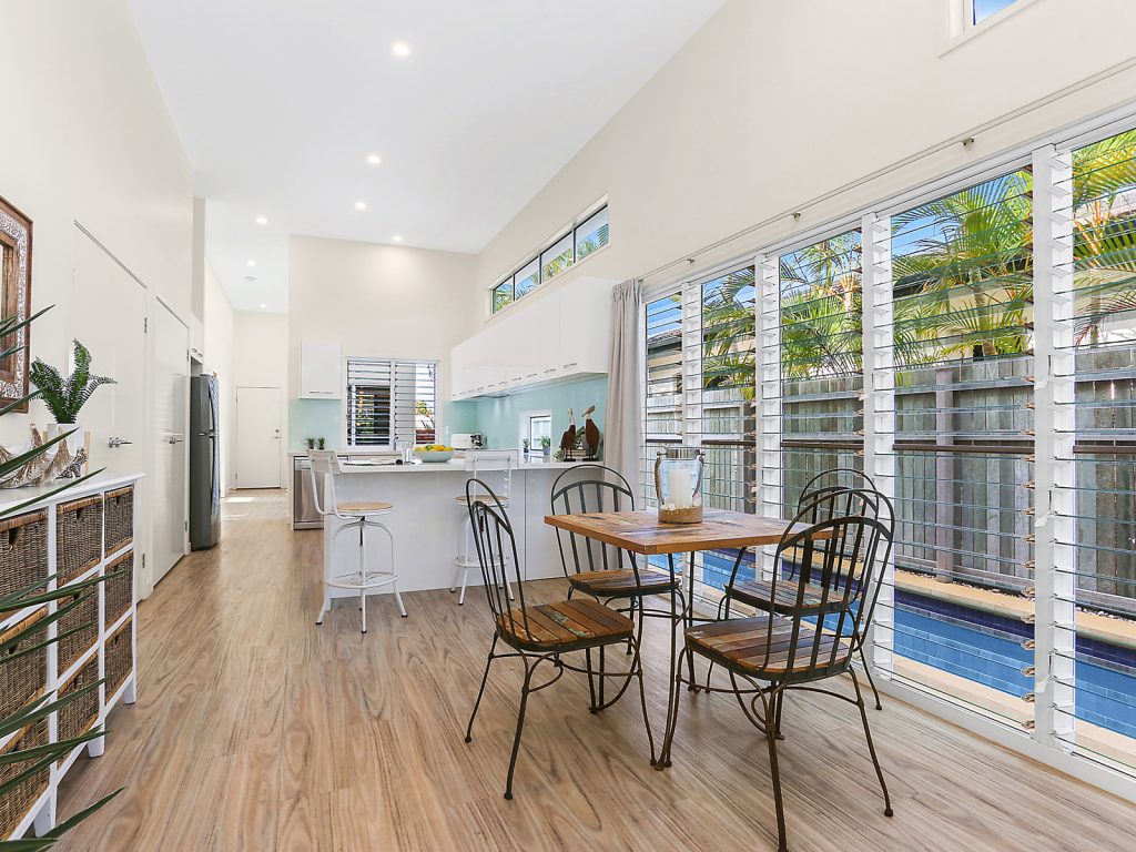 10 Mauritius Crescent, Kawana Island QLD 4575 - photo 7
