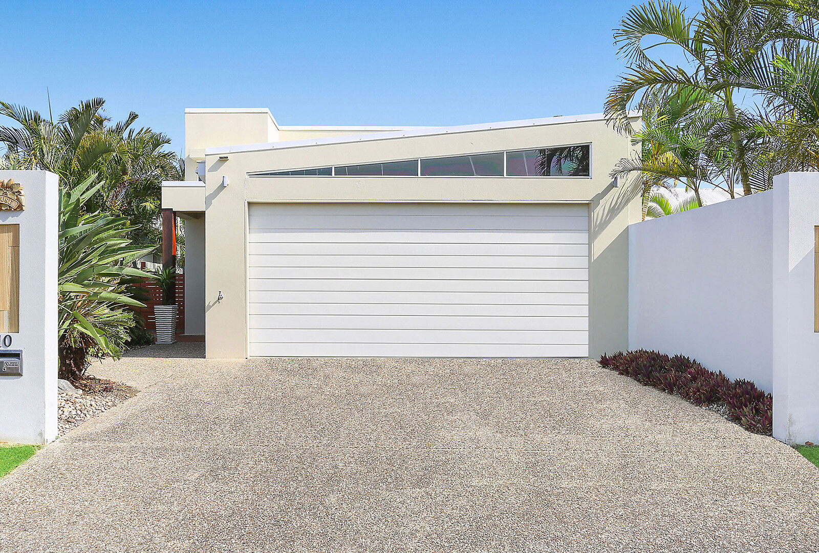 10 Mauritius Crescent, Kawana Island QLD 4575 - photo 8