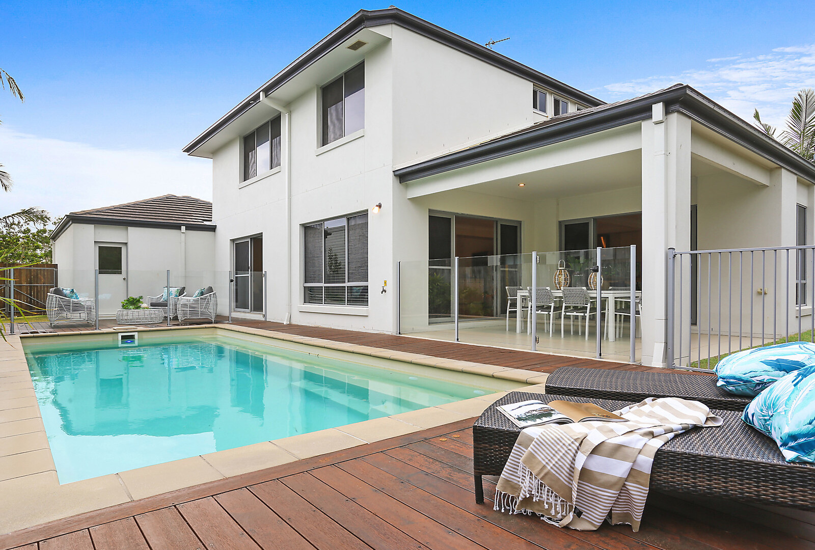 10 Tortola Place, Kawana Island QLD 4575 - photo 2
