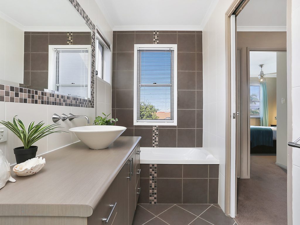 18 Fitzroy Court, Kawana Island QLD 4575 - photo 11