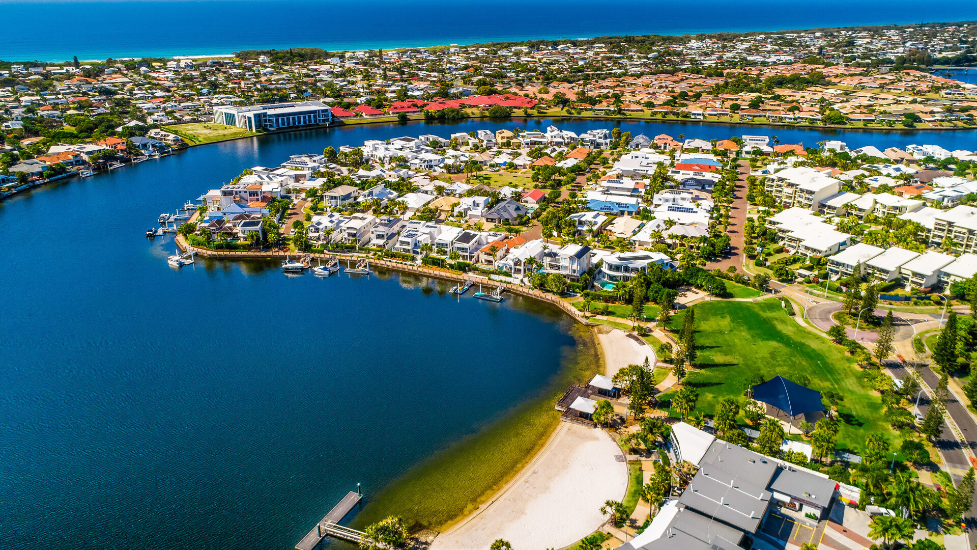 18 Fitzroy Court, Kawana Island QLD 4575 - photo 13
