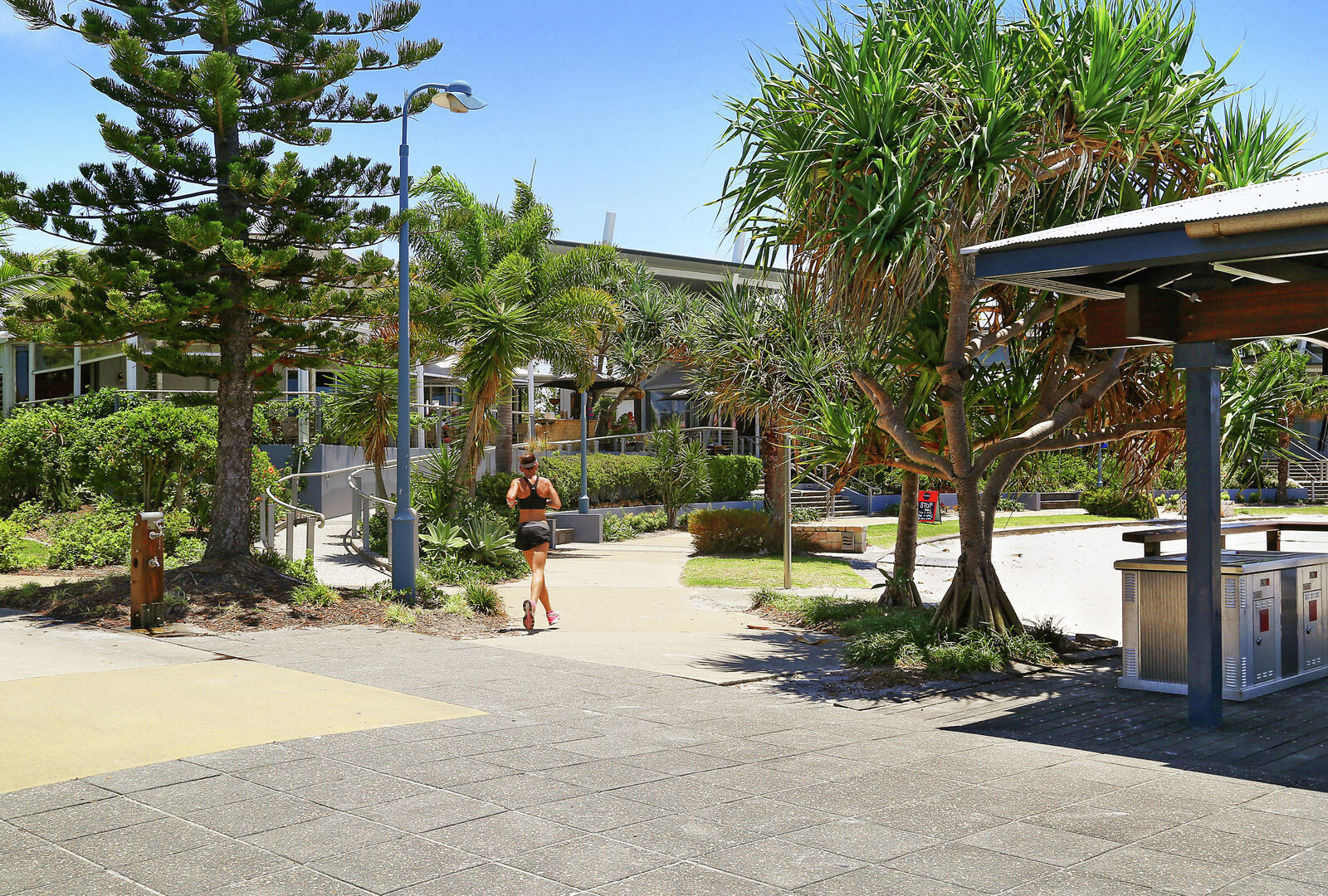 18 Fitzroy Court, Kawana Island QLD 4575 - photo 14