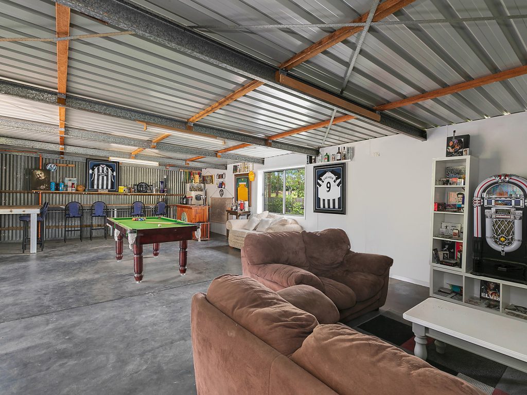 19 Crittenden Road, Glass House Mountains QLD 4518 - photo 11