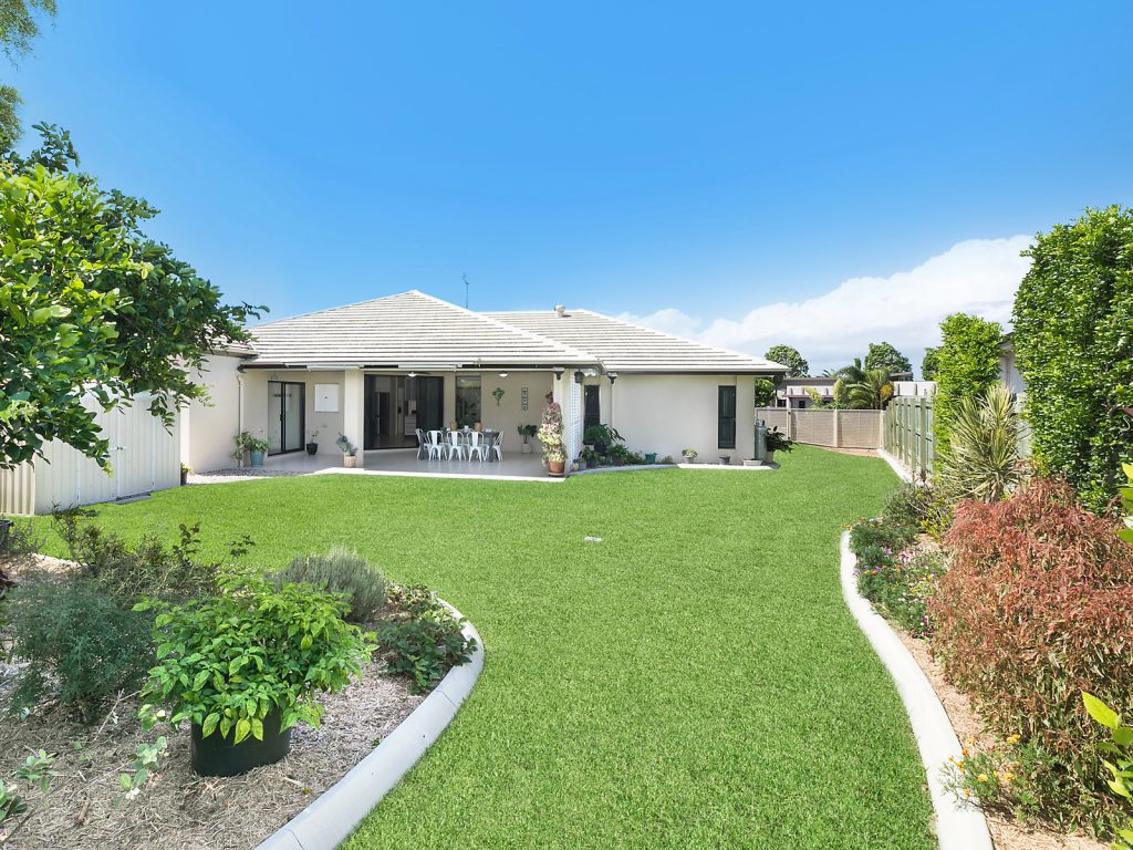 6 Quandong Street, Meridan Plains QLD 4551 - photo 2