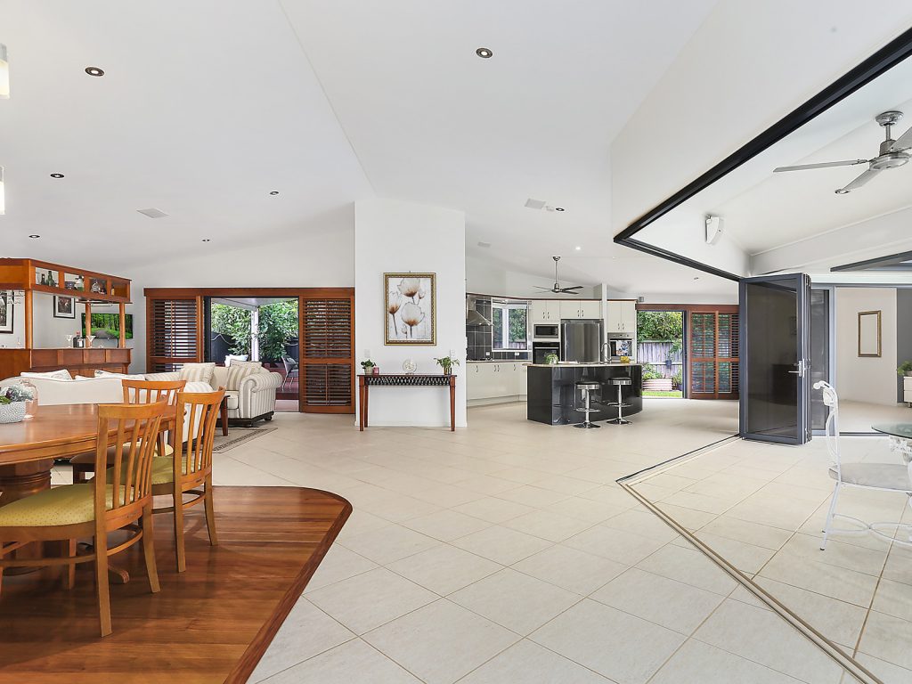 7 Sardinia Place, Kawana Island QLD 4575 - photo 15