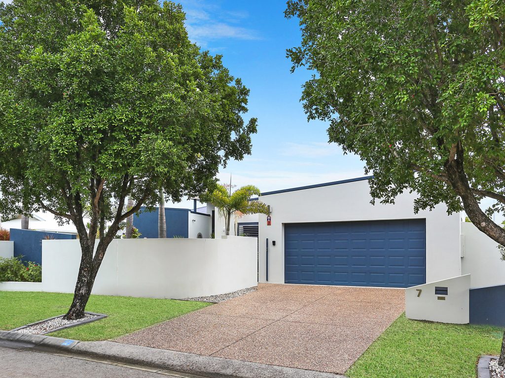 7 Sardinia Place, Kawana Island QLD 4575 - photo 8