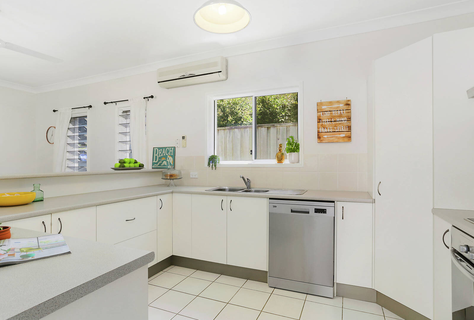 20 Kamala Place, Meridan Plains QLD 4551 - photo 3