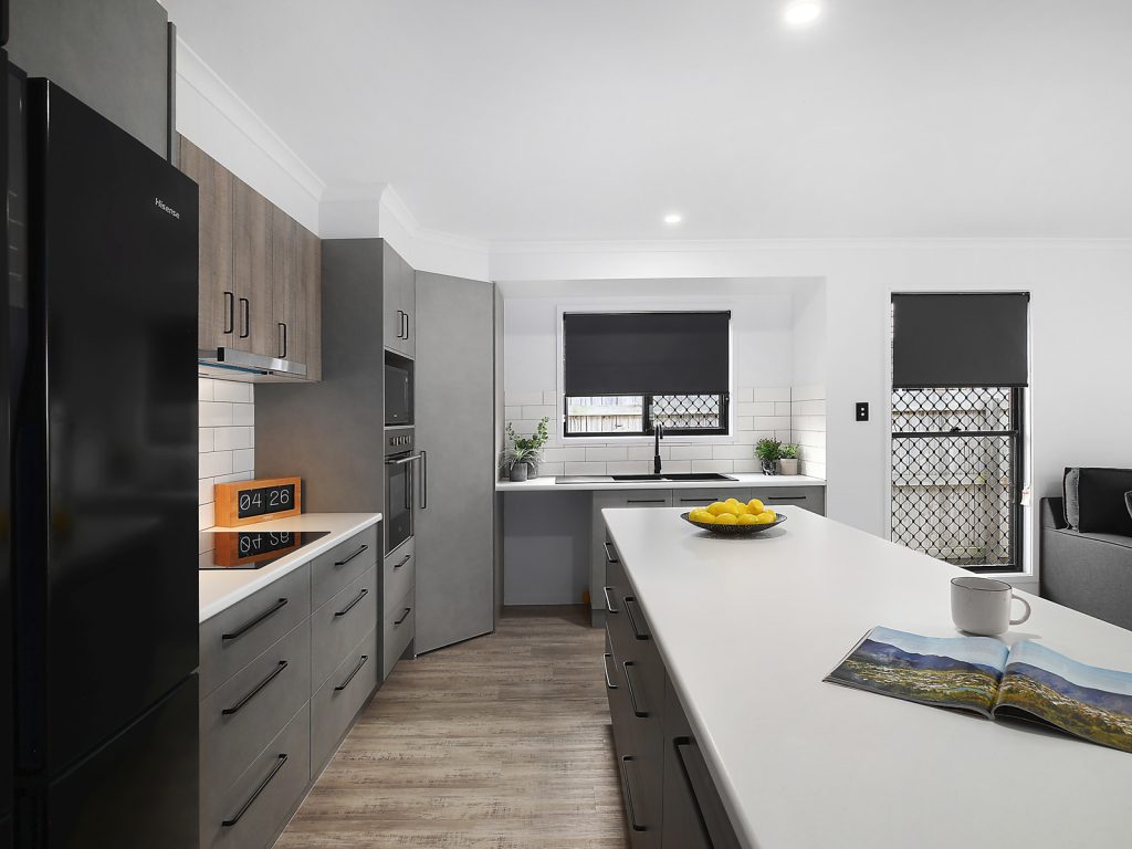 42 Palmerston Crescent, Beerwah QLD 4519 - photo 2