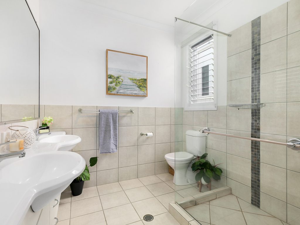 3 Magnetic Street, Kawana Island QLD 4575 - photo 11