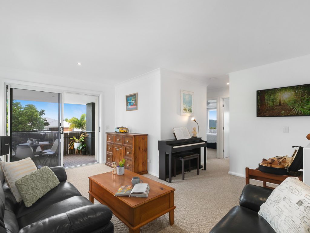 3 Magnetic Street, Kawana Island QLD 4575 - photo 12