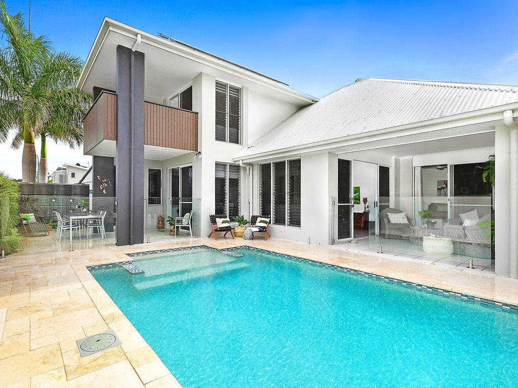 3 Magnetic Street, Kawana Island QLD 4575 - photo 3