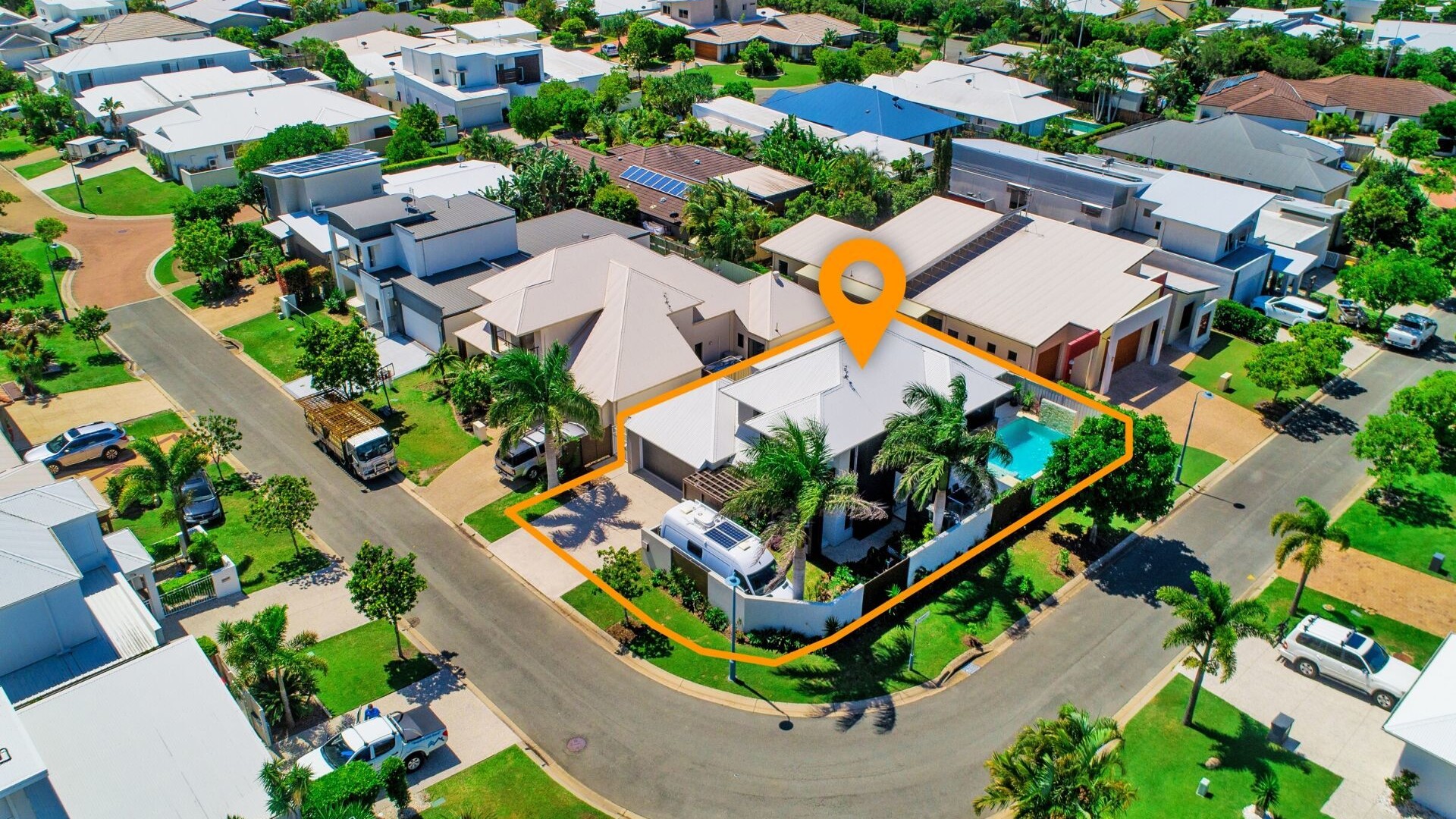 3 Magnetic Street, Kawana Island QLD 4575 - photo 5