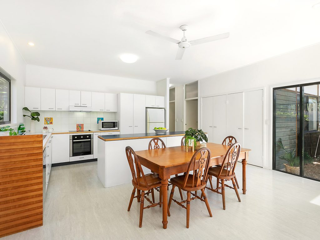 19 Cooper Street, Currimundi QLD 4551 - photo 5