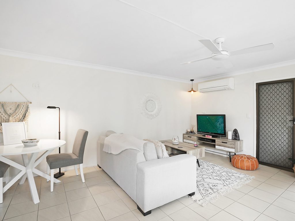 12 Palmer Avenue, Golden Beach QLD 4551 - photo 3