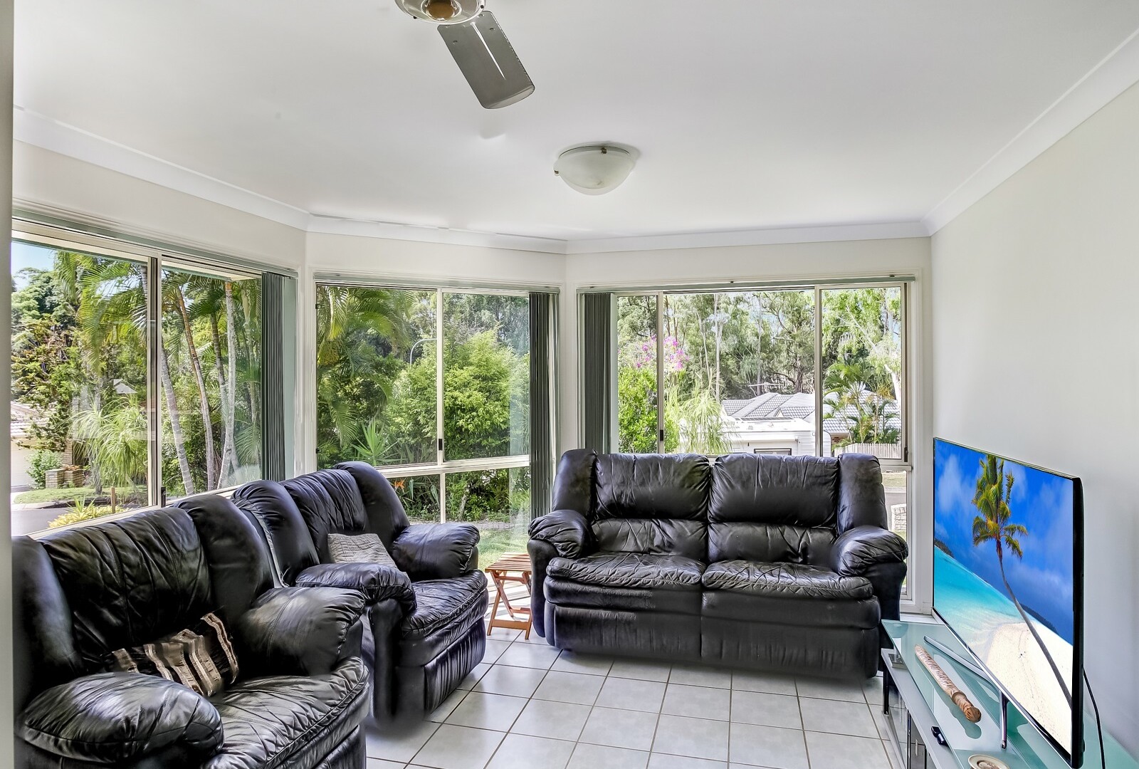 169 Hotspur Crescent, Little Mountain QLD 4551 - photo 6