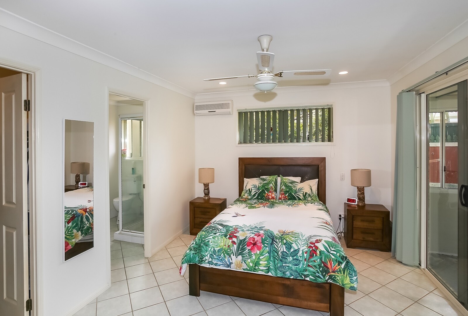 169 Hotspur Crescent, Little Mountain QLD 4551 - photo 10