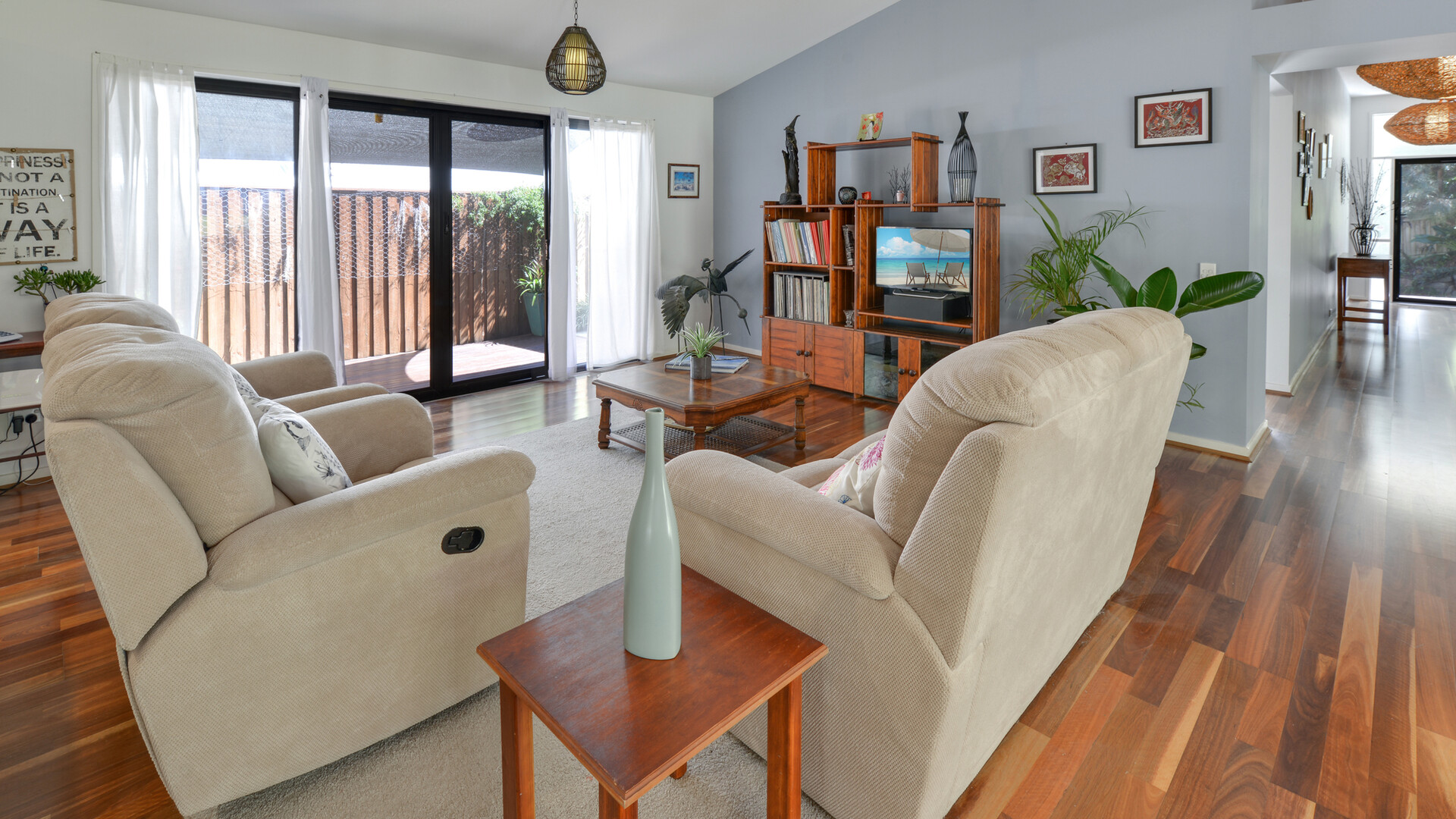 1 Wattlefield Road, Little Mountain QLD 4551 - photo 4