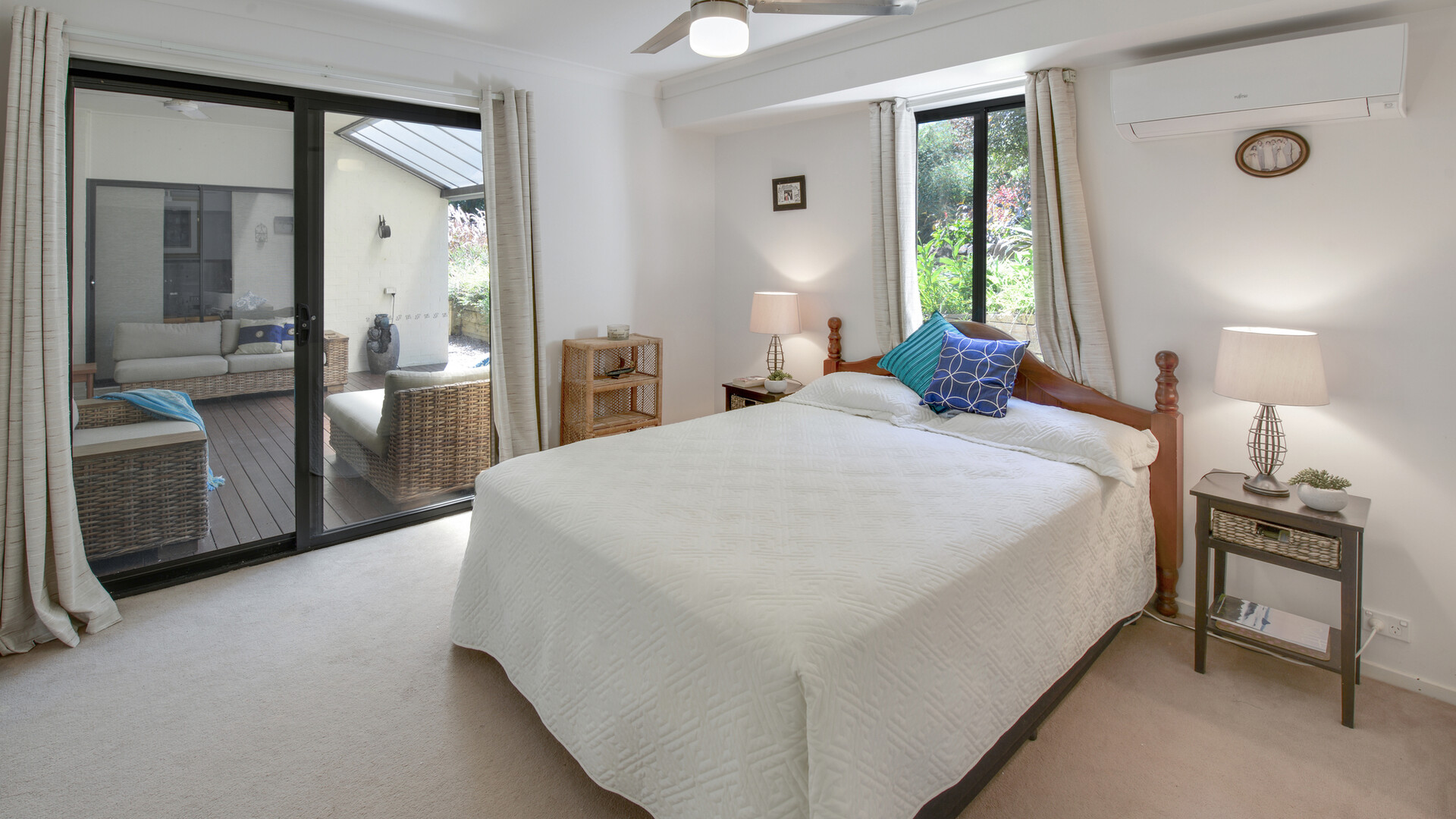 1 Wattlefield Road, Little Mountain QLD 4551 - photo 8
