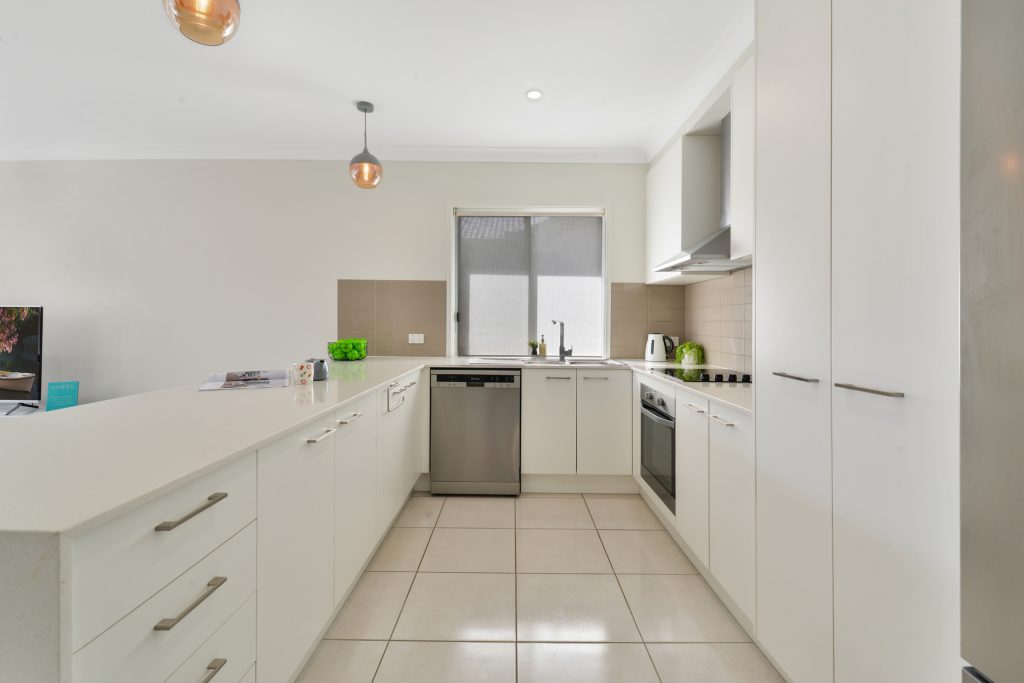 22 Turquoise Place, Caloundra West QLD 4551 - photo 4