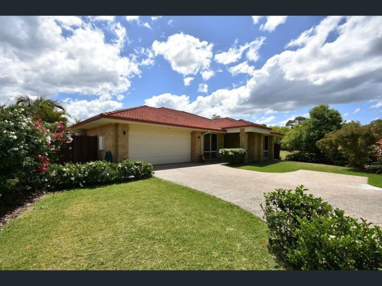 7 Dixon Court, Mooloolah Valley