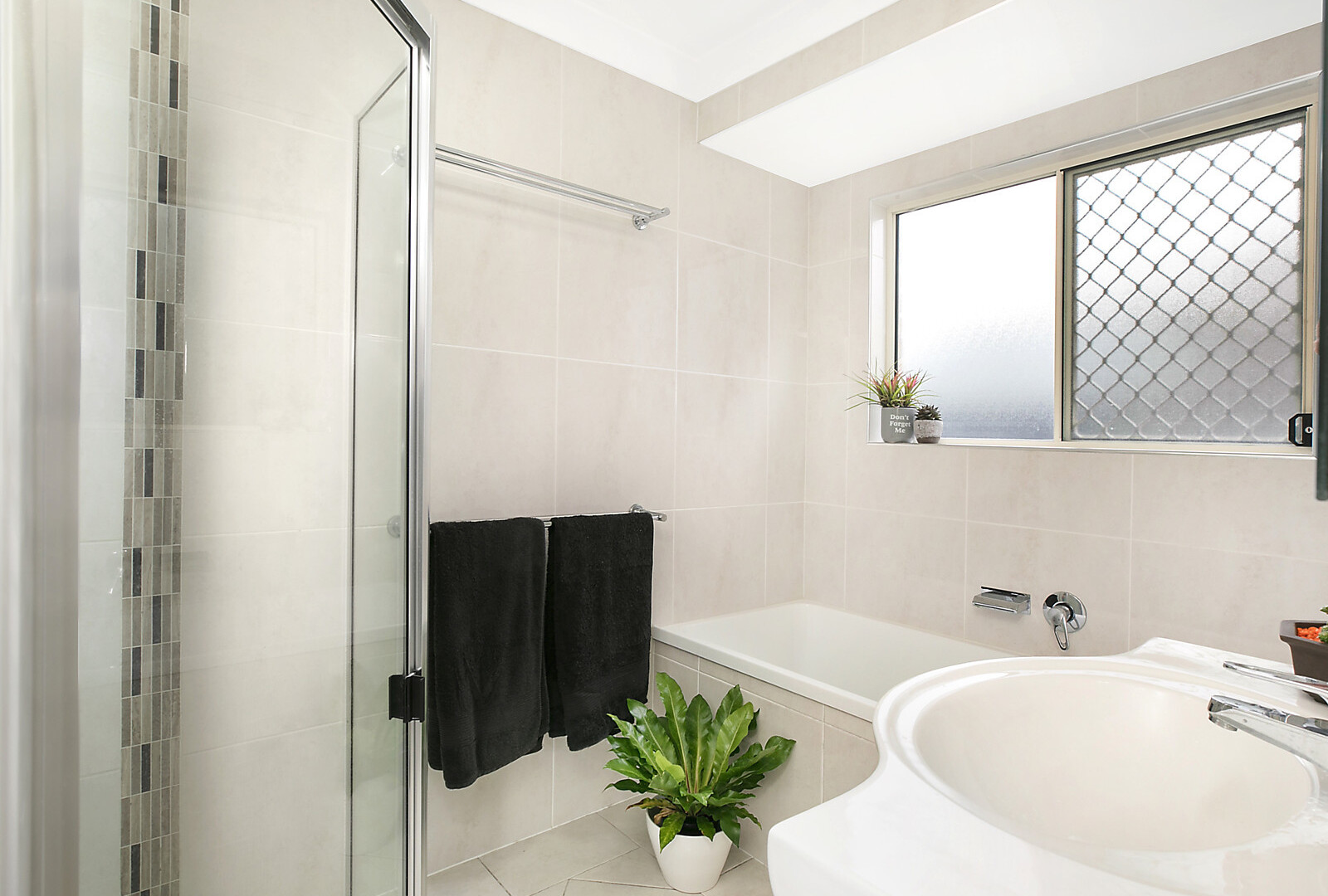 4 Blackbutt Court, Currimundi QLD 4551 - photo 6
