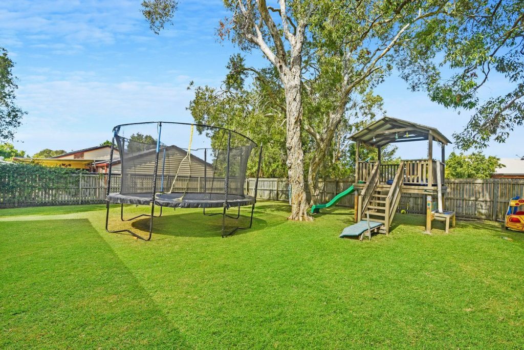 3 Argyle Court, Currimundi QLD 4551 - photo 7