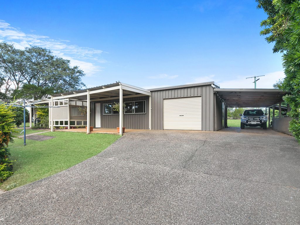 120 Lindeman Road, Beerwah QLD 4519 - photo 11