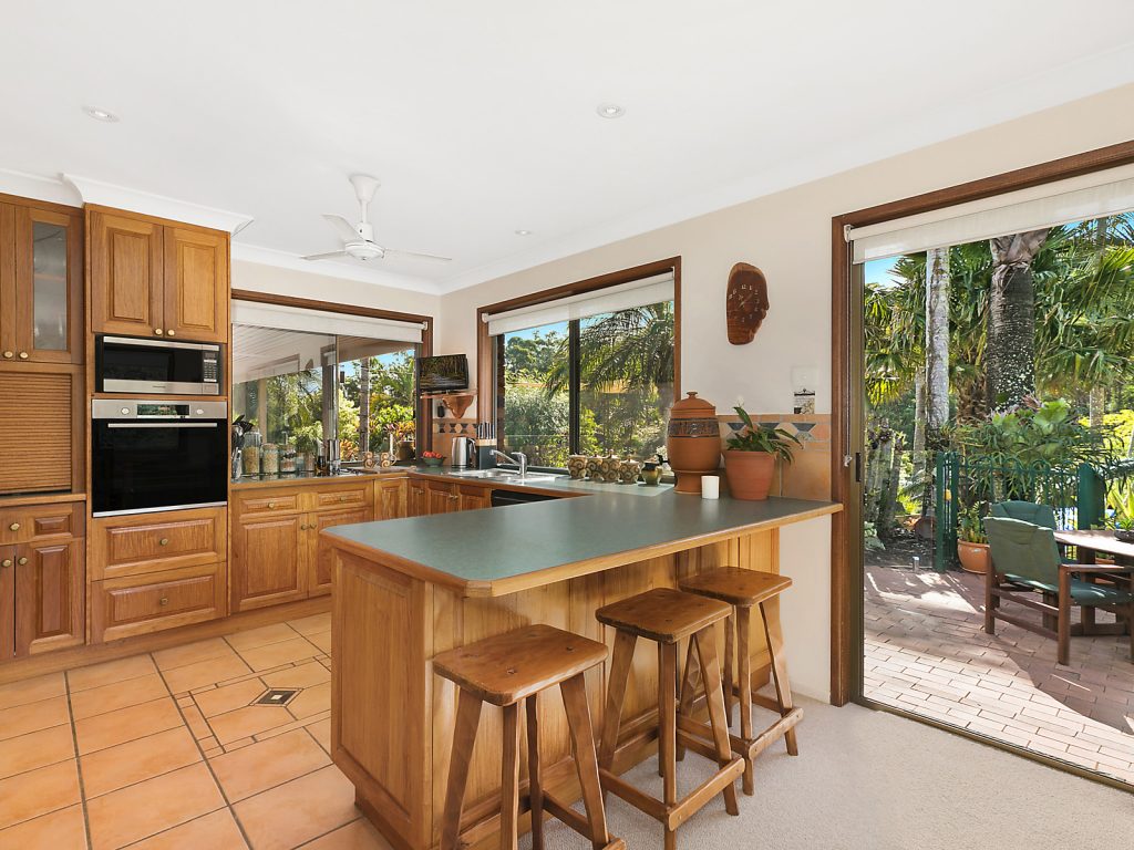 120 Lindeman Road, Beerwah QLD 4519 - photo 4