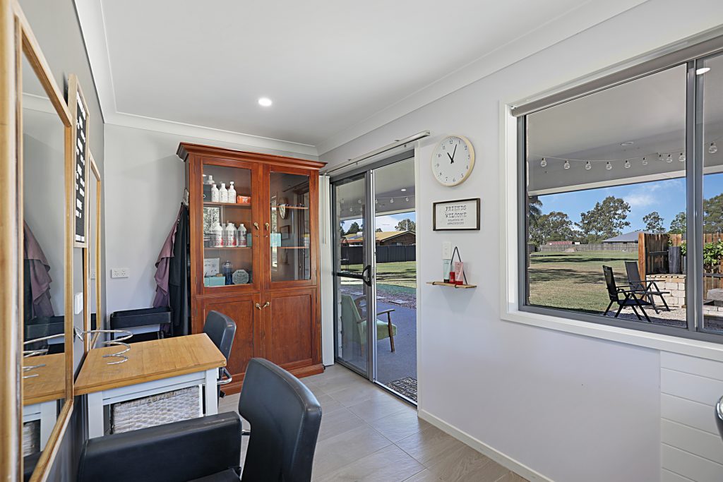 22 Hatchman Court, Elimbah QLD 4516 - photo 14