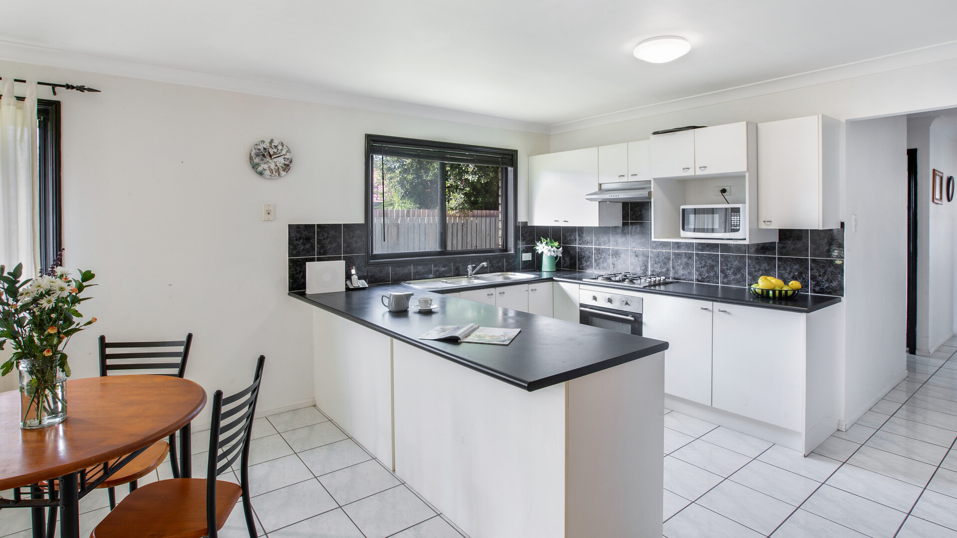 14 Saint James Court, Little Mountain QLD 4551 - photo 2