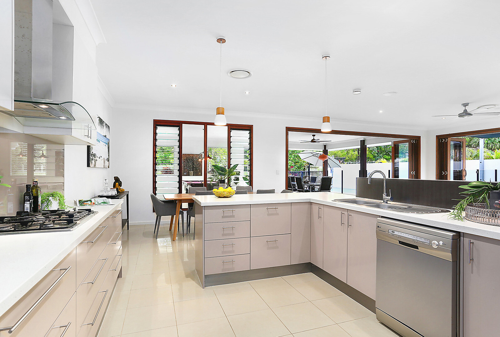 24 Rapanea Street, Meridan Plains QLD 4551 - photo 9