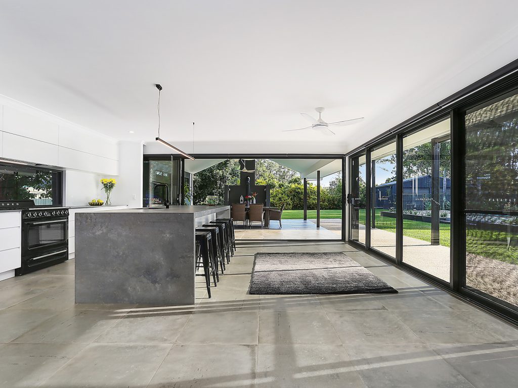31 Casuarina Drive, Little Mountain QLD 4551 - photo 4