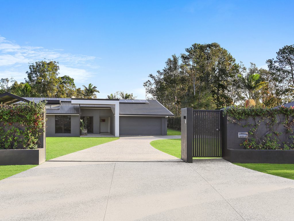 31 Casuarina Drive, Little Mountain QLD 4551 - photo 6