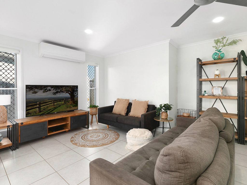 38 Sienna Street, Caloundra West QLD 4551 - photo 2