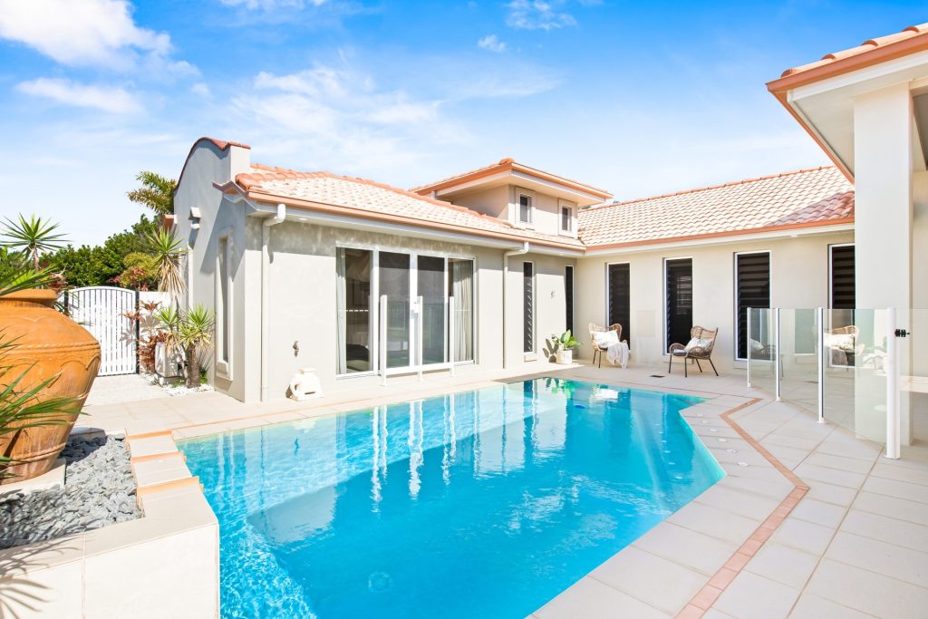 2 Teneriffe Court, Kawana Island QLD 4575 - photo 2