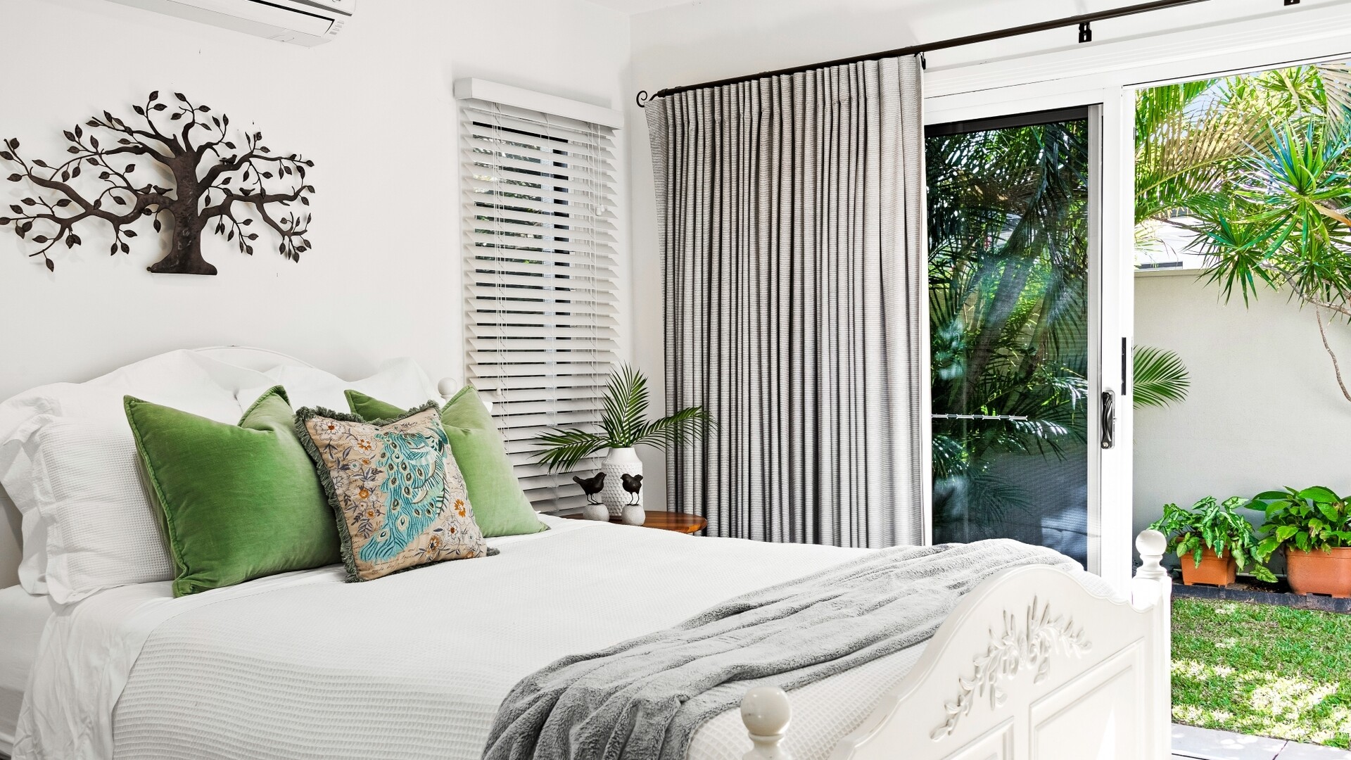 2 Teneriffe Court, Kawana Island QLD 4575 - photo 21