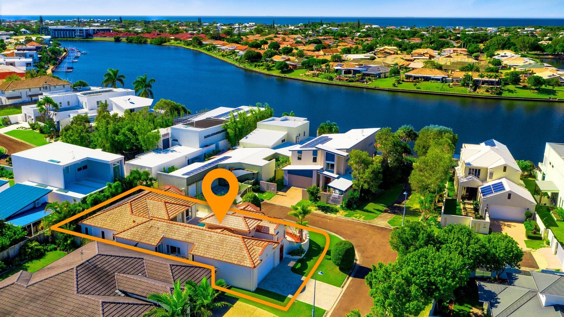 2 Teneriffe Court, Kawana Island QLD 4575 - photo 25